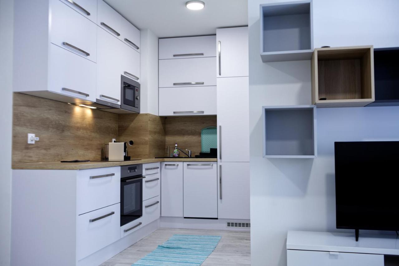 Апартаменти Old Town 1 Bdr, A/C, W/Parking Братислава Екстер'єр фото